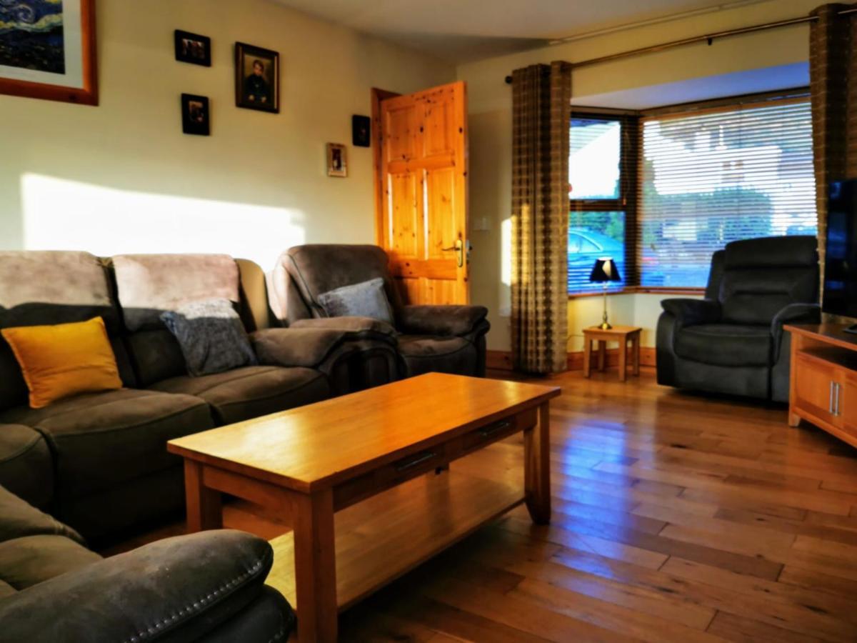 Picturesque Riverside Home Cahersiveen ภายนอก รูปภาพ
